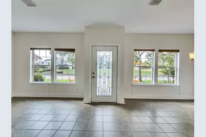 11914 Longwood Garden Way, Houston, TX 77047 - Photo 3