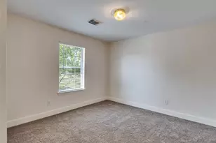 11914 Longwood Garden Way, Houston, TX 77047 - Photo 19