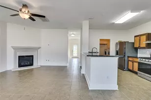 11914 Longwood Garden Way, Houston, TX 77047 - Photo 9