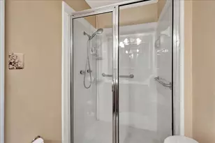 1403 Newport Blvd, League City, TX 77573 - Photo 11