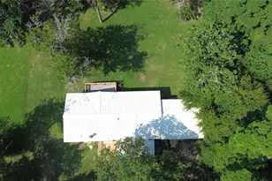 392 Pine St, Crockett, TX 75835 - Photo 27