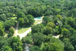 392 Pine St, Crockett, TX 75835 - Photo 35