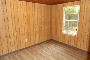 392 Pine St, Crockett, TX 75835 - Photo 23