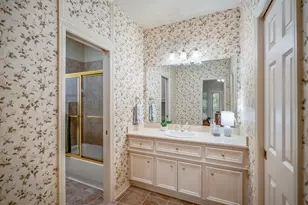 8806 Sterling Gate Cir, Spring, TX 77379 - Photo 29