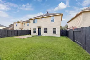 11718 Red Hummingbird Dr, Houston, TX 77047 - Photo 13