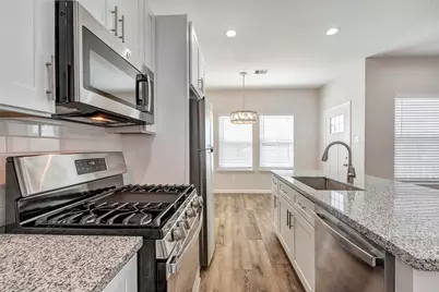 4837 Paula Street #A, Houston, TX 77033 - Photo 7