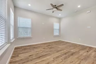 4837 Paula St, Houston, TX 77033 - Photo 5