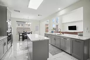 310 Banter Trails Dr, Houston, TX 77049 - Photo 11