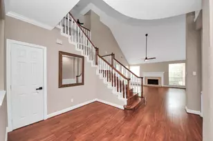 1003 Clarenda Falls Dr, Sugar Land, TX 77479 - Photo 15