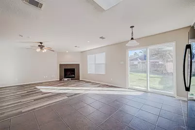 11408 Morning Brook Drive, Pearland, TX 77584 - Photo 15