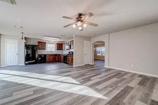 11408 Morning Brook Dr, Pearland, TX 77584 - Photo 13