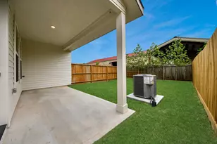 5612 Bertellis Ln, Houston, TX 77091 - Photo 35