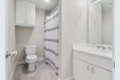 8715 Meadowcroft Drive #201, Houston, TX 77063 - Photo 9