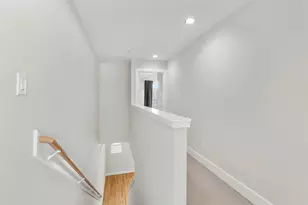8715 Meadowcroft Dr, Houston, TX 77063 - Photo 15