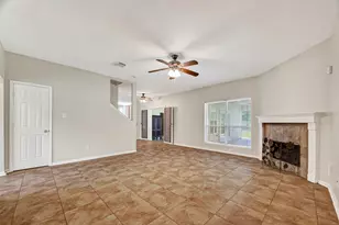 3815 Kristin Lee Ln, Houston, TX 77014 - Photo 11