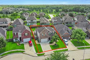 1411 Silver Rings Ct, Pearland, TX 77581 - Photo 3