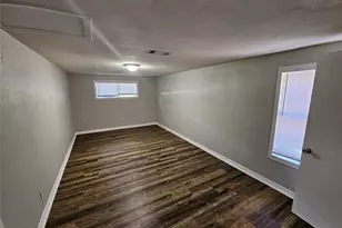 1314 N Natchez Dr, Texas City, TX 77591 - Photo 11