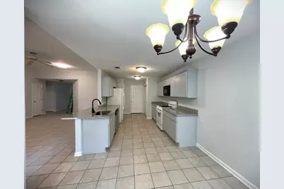 14 Clara Barton Lane, Galveston, TX 77551 - Photo 7