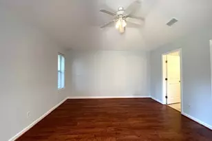 14 Clara Barton Ln, Galveston, TX 77551 - Photo 17