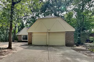 2 River Birch Ln, The Woodlands, TX 77380 - Photo 1