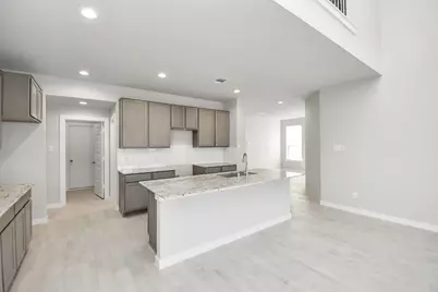 8463 Northern Pintail Drive, Houston, TX 77049 - Photo 13