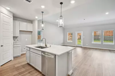 224 Raine Manor Court, Montgomery, TX 77316 - Photo 11