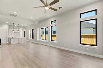 10307 Tranquil Lake Drive, Missouri City, TX 77459 - Photo 9