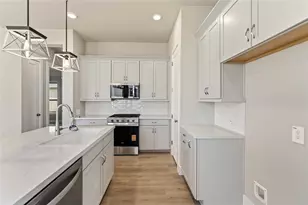 10307 Tranquil Lk Dr, Missouri City, TX 77459 - Photo 5