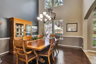 2557 Estrada Dr, League City, TX 77573 - Photo 9