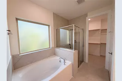 8611 Oakdale Bluff Court, Richmond, TX 77407 - Photo 17