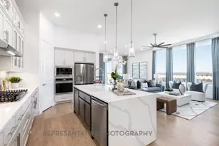 12339 Hackberry Dr, Mont Belvieu, TX 77523 - Photo 11