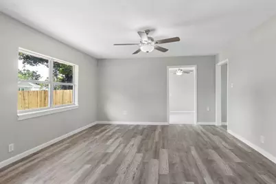 8539 Berndale Street, Houston, TX 77029 - Photo 7