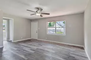 8539 Berndale St, Houston, TX 77029 - Photo 5