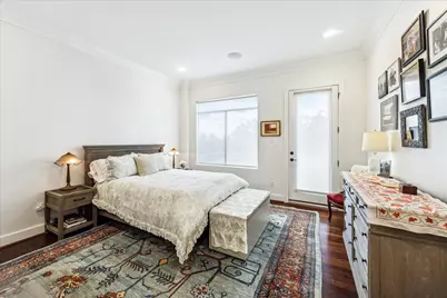 510 Lovett Boulevard #310, Houston, TX 77006 - Photo 19