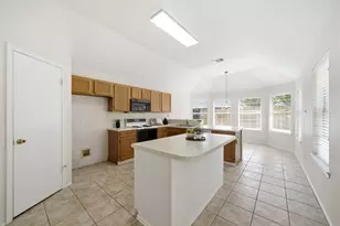 707 Laurel Grove Ln, Pearland, TX 77584 - Photo 5