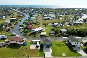 2023 County Rd 201, Sargent, TX 77414 - Photo 7