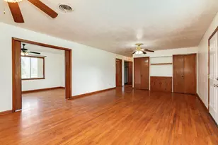 3702 Cedar Rapids Pkwy, Iowa Colony, TX 77583 - Photo 3