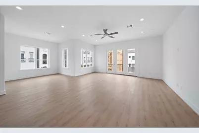 3506 Dorset Cliff Lane, Houston, TX 77055 - Photo 13