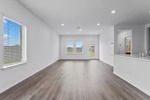 2403 Heeney Pk Ln, Spring, TX 77373 - Photo 5