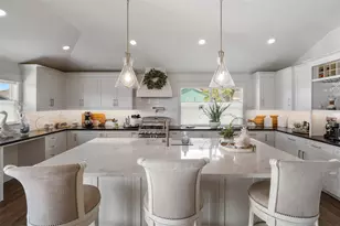 276 Barracuda St, Bayou Vista, TX 77563 - Photo 13