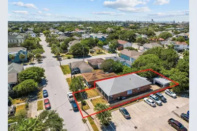 2320 Avenue O 1/2, Galveston, TX 77550 - Photo 7