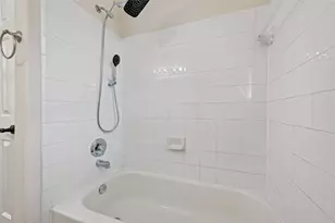 16719 Bishop Knoll Ln, Houston, TX 77084 - Photo 39