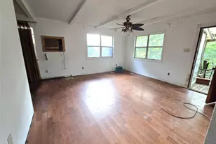 11519 Persimmon St, Willis, TX 77318 - Photo 7