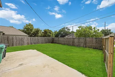 3515 Shelby Circle #A/B, Houston, TX 77051 - Photo 15