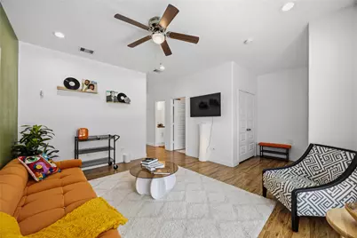3515 Shelby Circle #A/B, Houston, TX 77051 - Photo 3