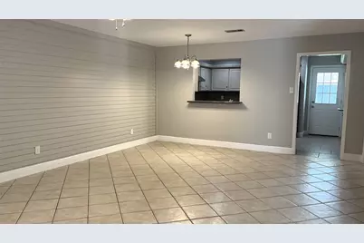 9959 El Chaco Street, Baytown, TX 77521 - Photo 5