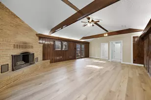 1452 S Circle, Sealy, TX 77474 - Photo 13