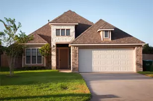 800 Cobble Gate, Brenham, TX 77833 - Photo 1
