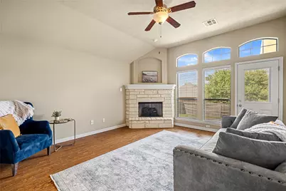 800 Cobble Gate, Brenham, TX 77833 - Photo 7