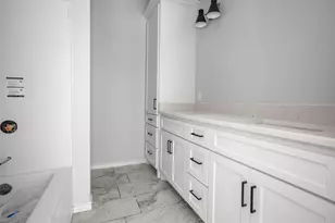 142 Cedar Bend, Brookeland, TX 75931 - Photo 11